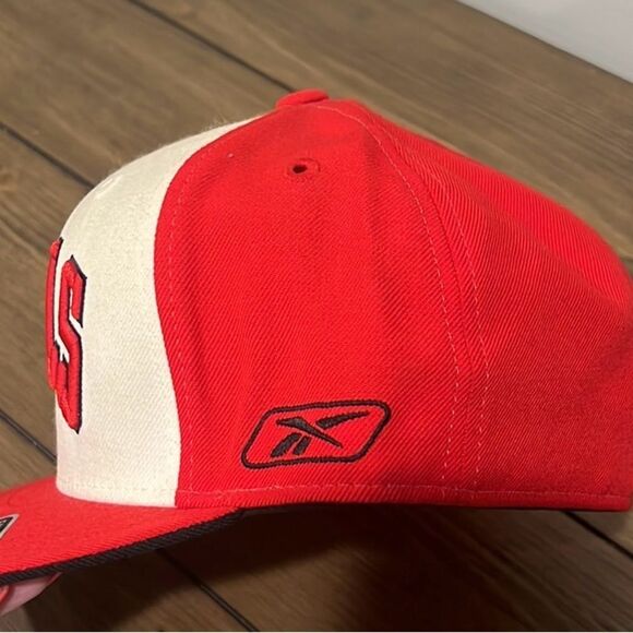 Chicago Bulls Reebok fitted baseball hat 7 1/2 NWT - Picture 3 of 9
